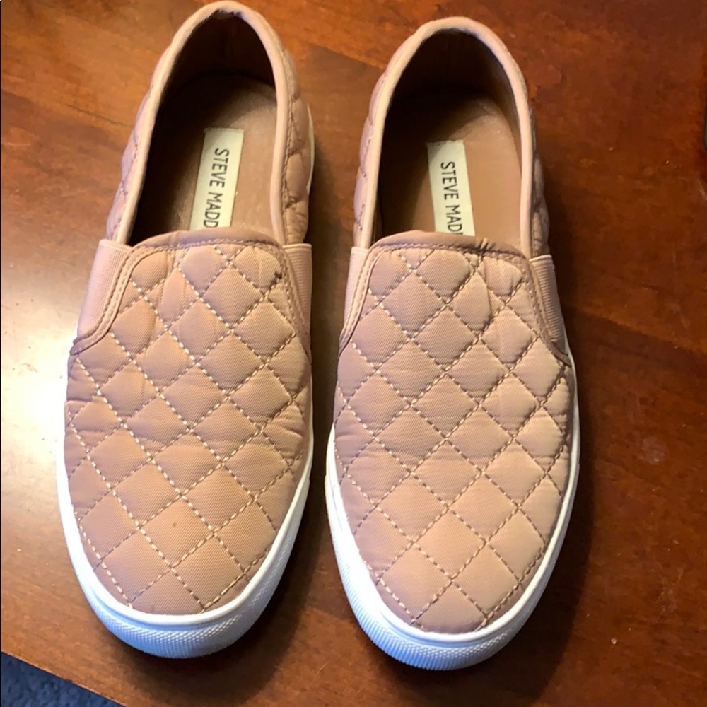 Steve Madden Slip Ons